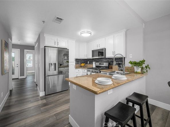 1211 E Carson Street 25, Carson CA 90745