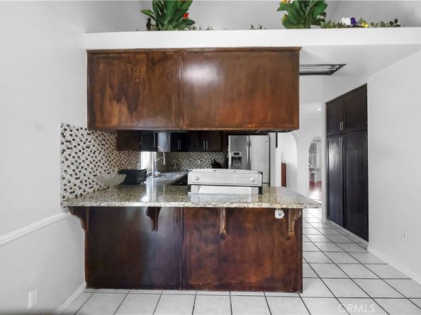 11529 Hunnewell Avenue, Sylmar CA 91342