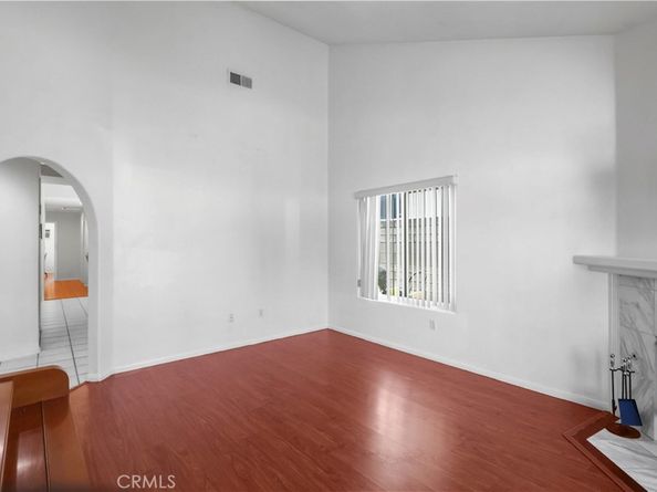 11529 Hunnewell Avenue, Sylmar CA 91342