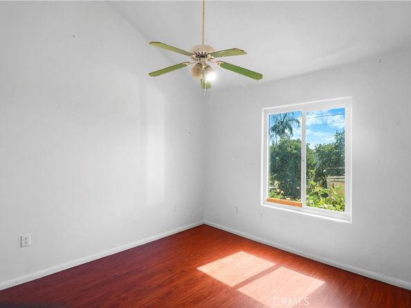 11529 Hunnewell Avenue, Sylmar CA 91342