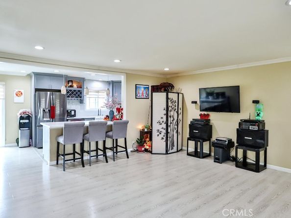 3120 W Ball Rd, Anaheim CA 92804