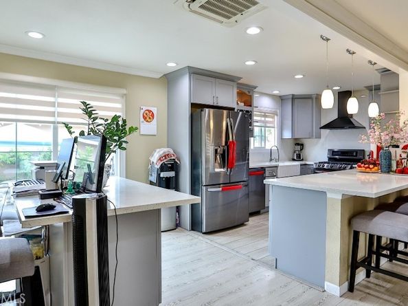 3120 W Ball Rd, Anaheim CA 92804