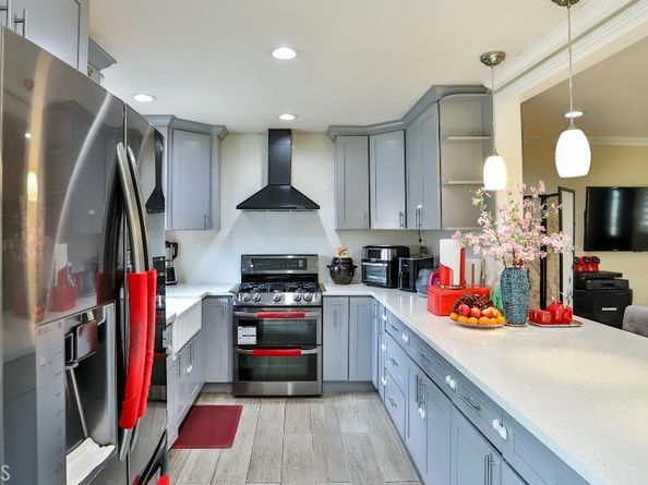 3120 W Ball Rd, Anaheim CA 92804