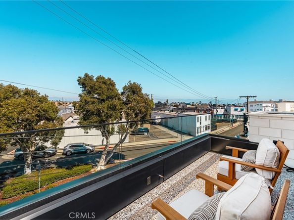 412 29th Street B, Newport Beach CA 92663
