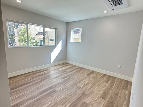 1823 Westholme Ave, Los Angeles CA 90025