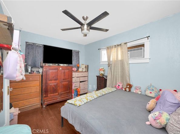 776 Stanley Avenue, Long Beach CA 90804