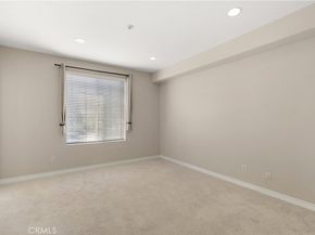 2243 Martin 217, Irvine CA 92612