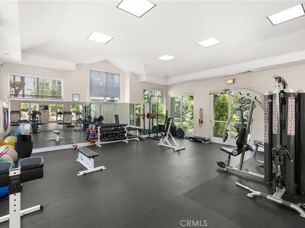 2243 Martin 217, Irvine CA 92612