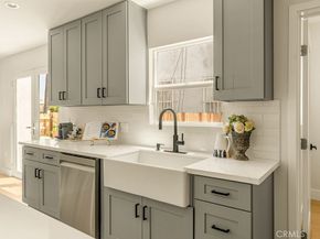 3009 S Norton Avenue, Los Angeles CA 90018