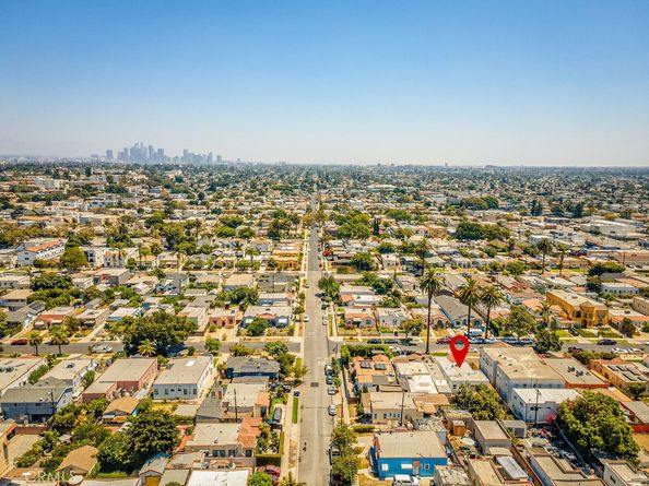 3009 S Norton Avenue, Los Angeles CA 90018