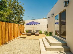 3009 S Norton Avenue, Los Angeles CA 90018
