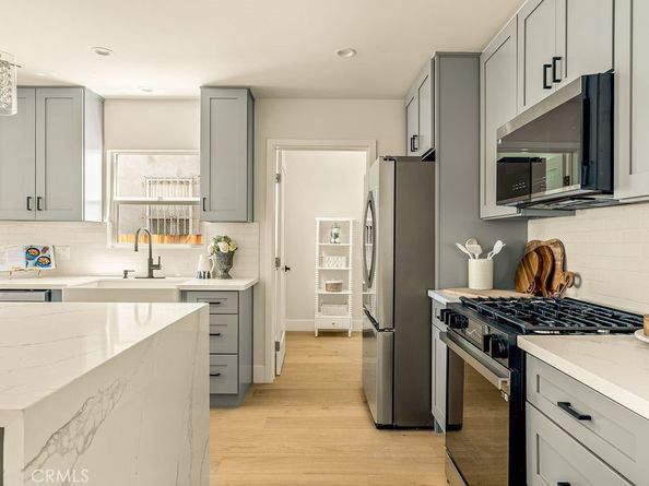 3009 S Norton Avenue, Los Angeles CA 90018