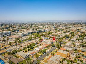 3009 S Norton Avenue, Los Angeles CA 90018