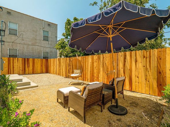 3009 S Norton Avenue, Los Angeles CA 90018