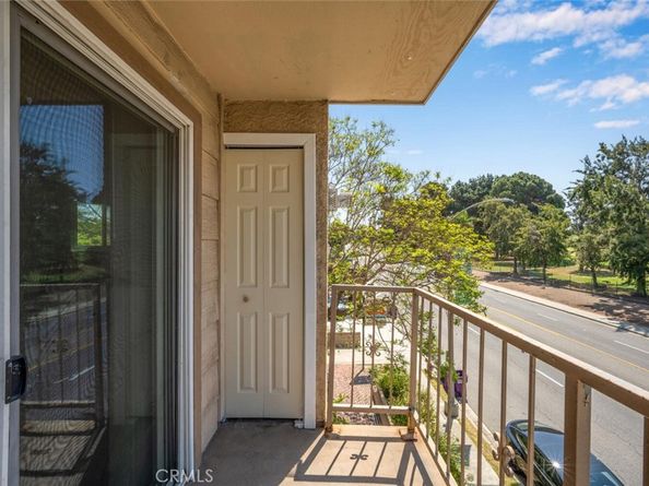 4701 E Anaheim Street 304, Long Beach CA 90804