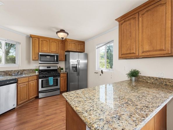 4701 E Anaheim Street 304, Long Beach CA 90804