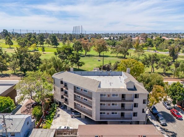 4701 E Anaheim Street 304, Long Beach CA 90804