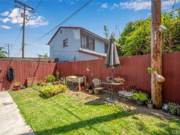 4701 E Anaheim Street 304, Long Beach CA 90804