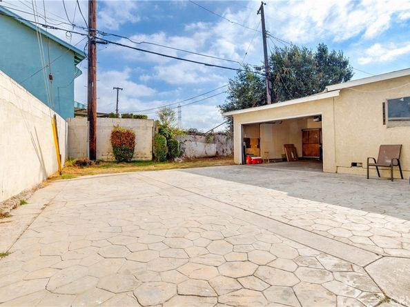 15620 S Visalia Avenue, Compton CA 90220