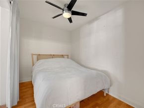 300 Cagney 215, Newport Beach CA 92663