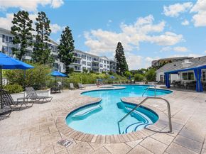 300 Cagney 215, Newport Beach CA 92663