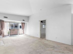 7248 Camino Degrazia 297, San Diego CA 92111