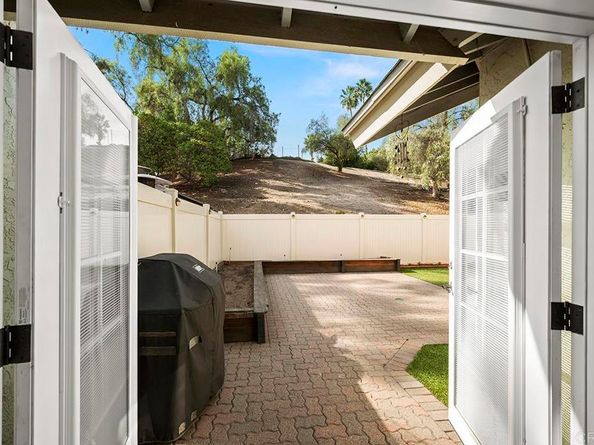 2478 Manzana Way, San Diego CA 92139