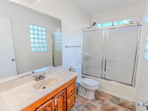 425 8th St, Imperial Beach CA 91932