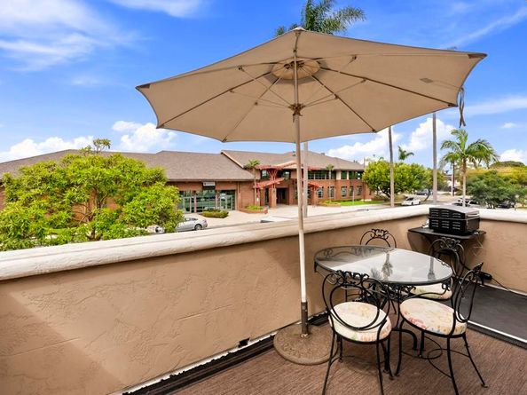 535 F Avenue 4, Coronado CA 92118