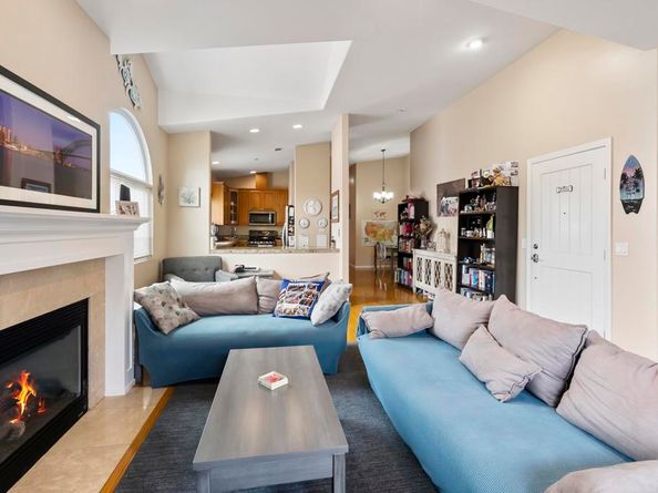 535 F Avenue 4, Coronado CA 92118