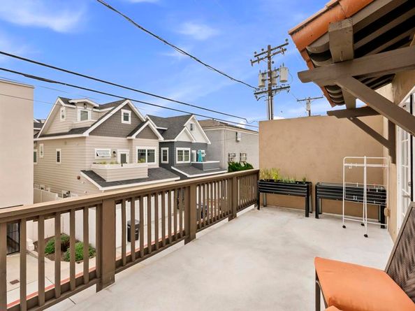 535 F Avenue 4, Coronado CA 92118