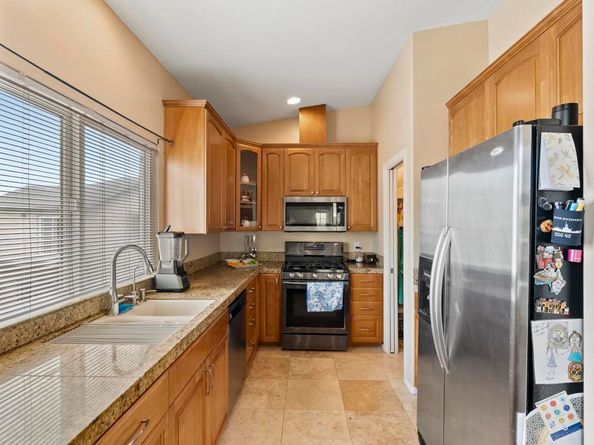 535 F Avenue 4, Coronado CA 92118