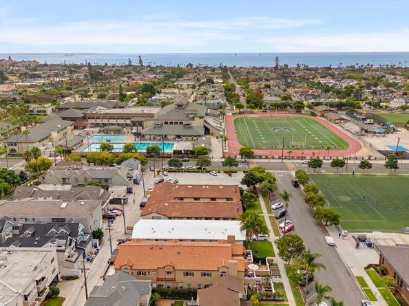 535 F Avenue 4, Coronado CA 92118