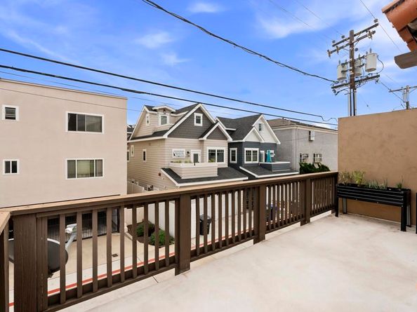 535 F Avenue 4, Coronado CA 92118