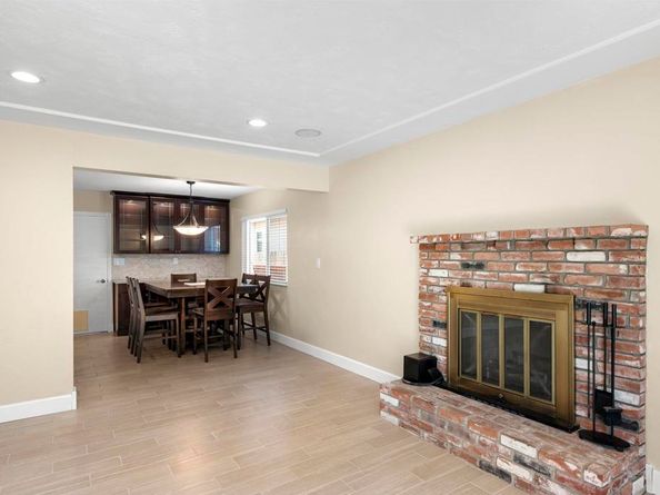 202 E J St, Chula Vista CA 91910
