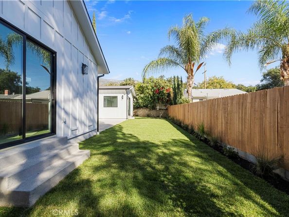 4210 New York Ave, La Crescenta CA 91214