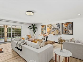 136 W Sandra Avenue