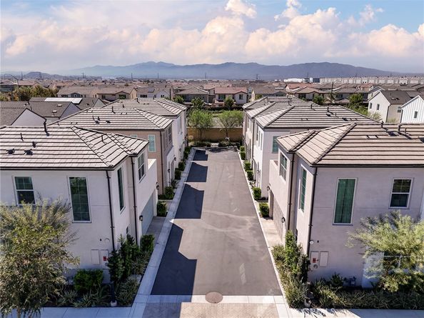 2476 E Encanto Paseo, Ontario CA 91762
