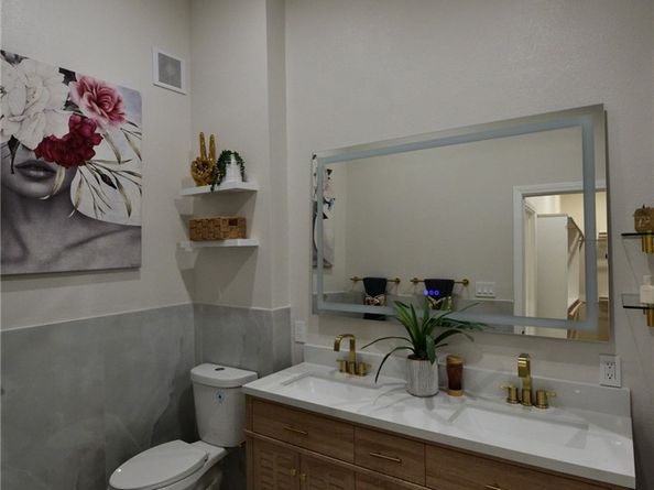 25052 Calle Arenal, Lake Forest CA 92630