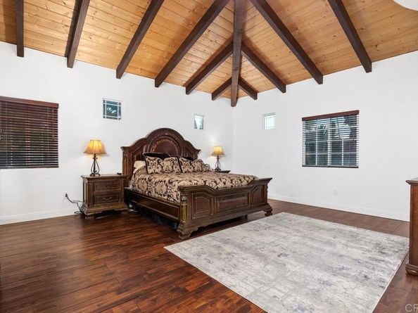 1199 Tamarack Ave, Carlsbad CA 92008