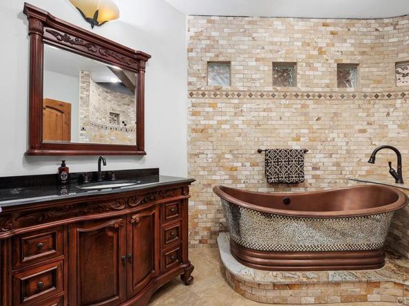 1199 Tamarack Ave, Carlsbad CA 92008