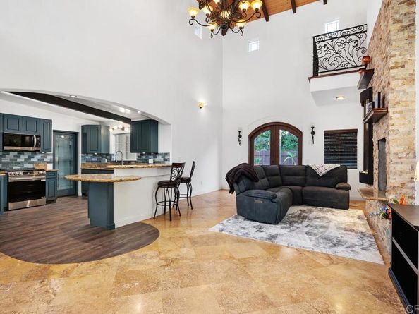 1199 Tamarack Ave, Carlsbad CA 92008