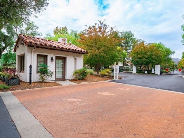 2475 Quail Creek Pl, Escondido CA 92027