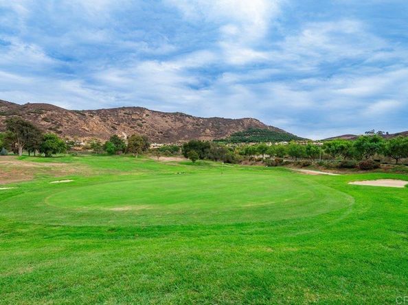 2475 Quail Creek Pl, Escondido CA 92027
