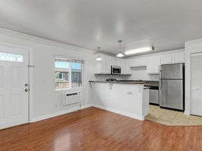 800 N Mollison Avenue 36, El Cajon CA 92021
