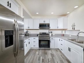 1935 Sunset Drive 45, Escondido CA 92025