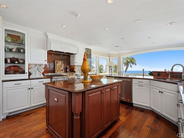 49 Cambria Drive, Corona Del Mar CA 92625