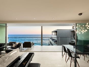 1585 S Coast Highway