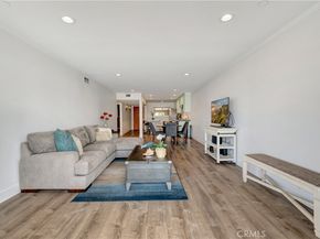 1 3rd Place 302, Long Beach CA 90802