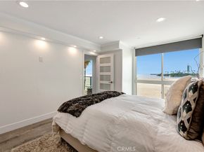 1 3rd Place 302, Long Beach CA 90802